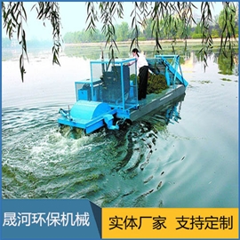 Automatic mowing boat